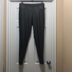 Women’s leggings